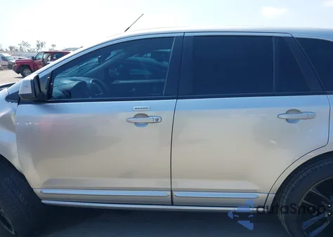 2010 Ford Edge Sport z USA, uszkodzony, nr VIN 2FMDK3ACXABA93224